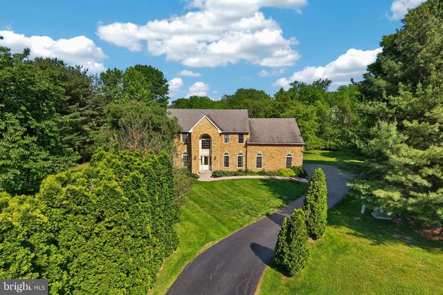 114 MEMORY LN, Telford, PA 18969