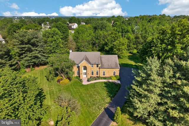 114 MEMORY LN, Telford, PA 18969