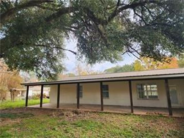 5540 NAVAHO Trail, Alexandria, LA 71301