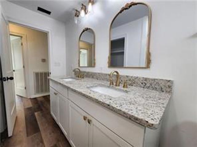 5540 NAVAHO Trail, Alexandria, LA 71301