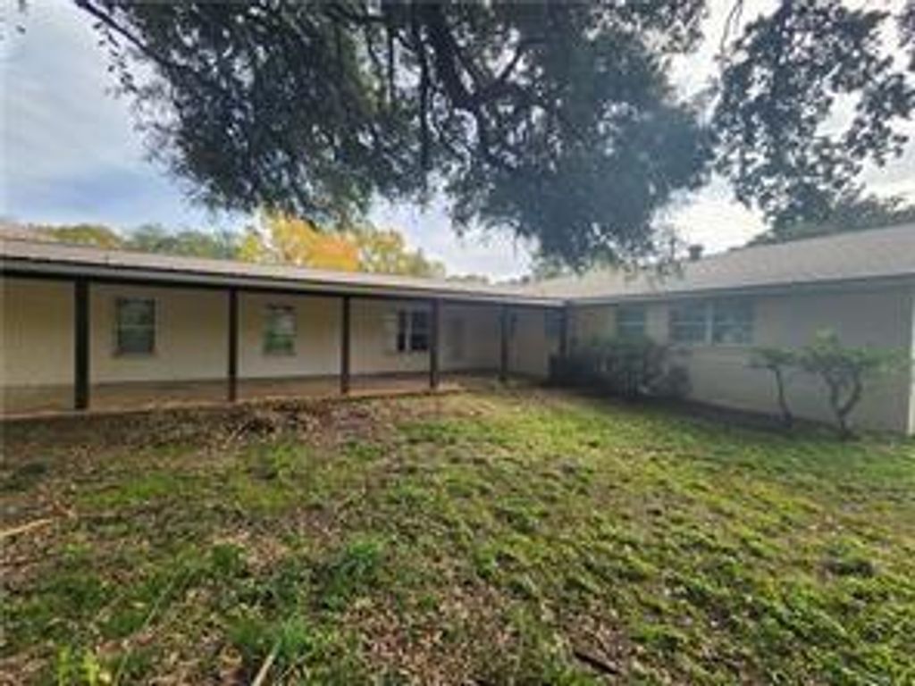 5540 NAVAHO Trail, Alexandria, LA 71301