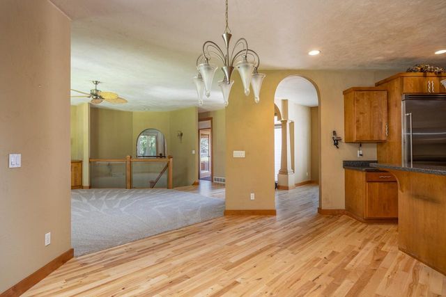 140 THACKERY DRIVE, Oshkosh, WI 54904