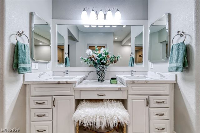 6465 Sugar Knoll Court, Las Vegas, NV 89110