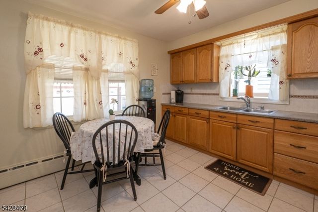608 Nassau St, North Brunswick Twp., NJ 08902