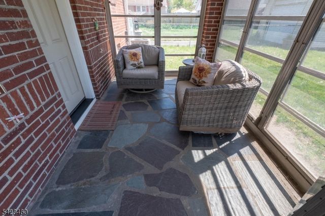 608 Nassau St, North Brunswick Twp., NJ 08902