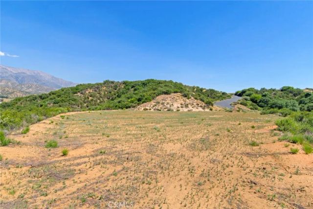 39510 Eastview, Yucaipa, CA 92399