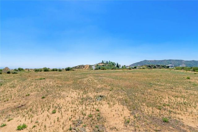 39510 Eastview, Yucaipa, CA 92399