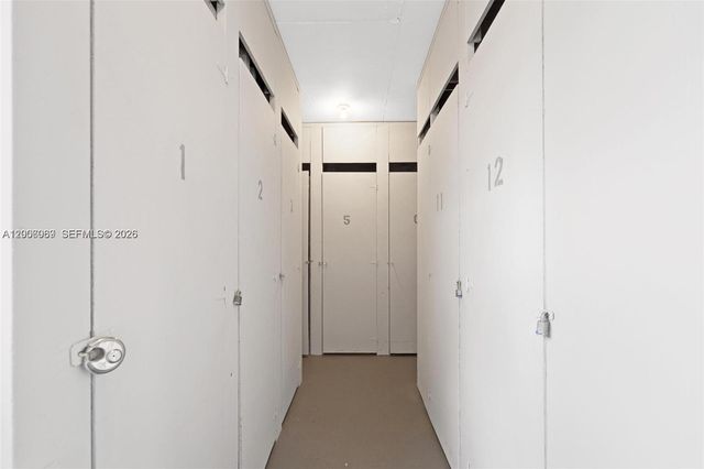 1000 NE 14th Ave 210, Hallandale Beach, FL 33009