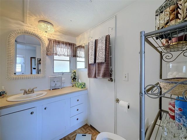7490 46TH AVENUE N 109, St Petersburg, FL 33709