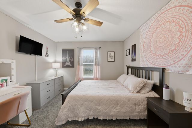 10304 Harlequin Court, Alexandria, KY 41001