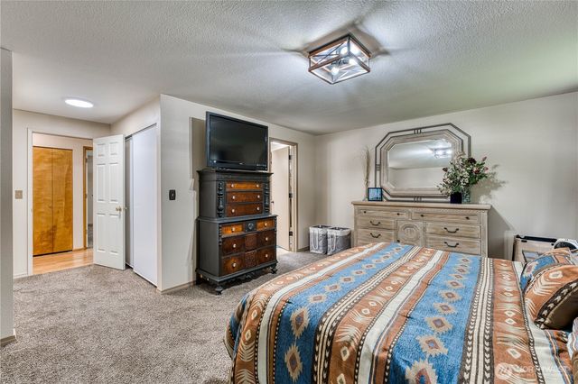30656 Hansville Road NE, Kingston, WA 98346