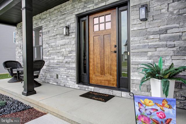 7 BRUBACKER DR, Carlisle, PA 17013