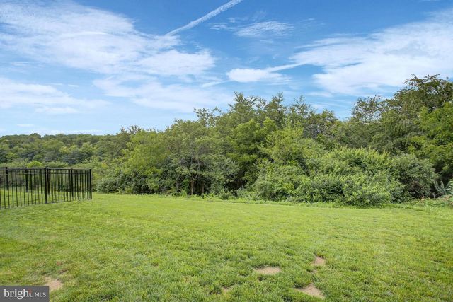 7 BRUBACKER DR, Carlisle, PA 17013