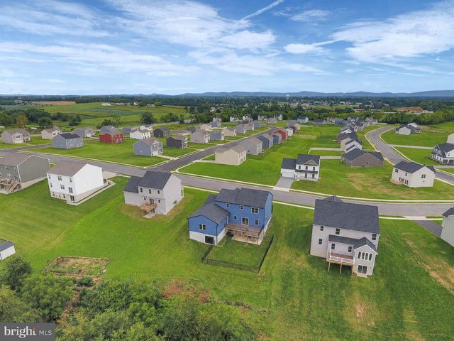 7 BRUBACKER DR, Carlisle, PA 17013