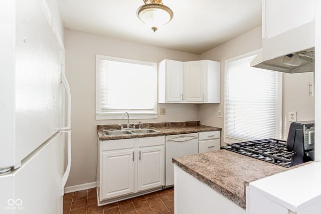 1860 W Wyoming Street, Indianapolis, IN 46221