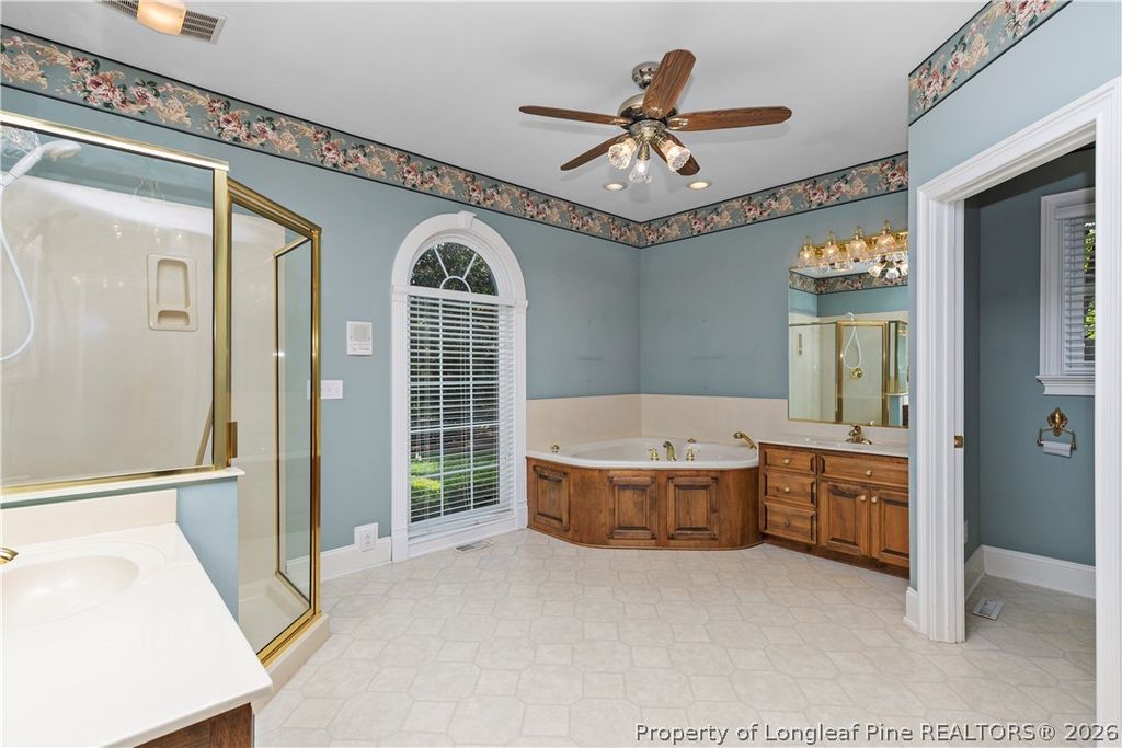 101 Kingsway Drive, Dunn, NC 28334 — photo 13