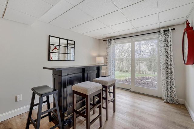 1085 Oak Circle, Medina, MN 55391