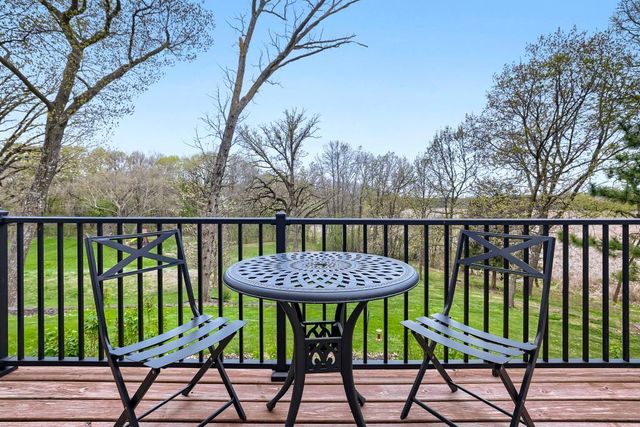 1085 Oak Circle, Medina, MN 55391