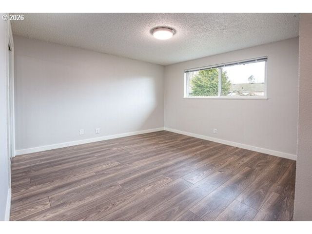 556 CINDERELLA Loop, Eugene, OR 97404