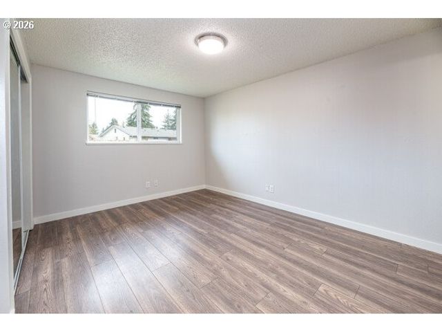 556 CINDERELLA Loop, Eugene, OR 97404