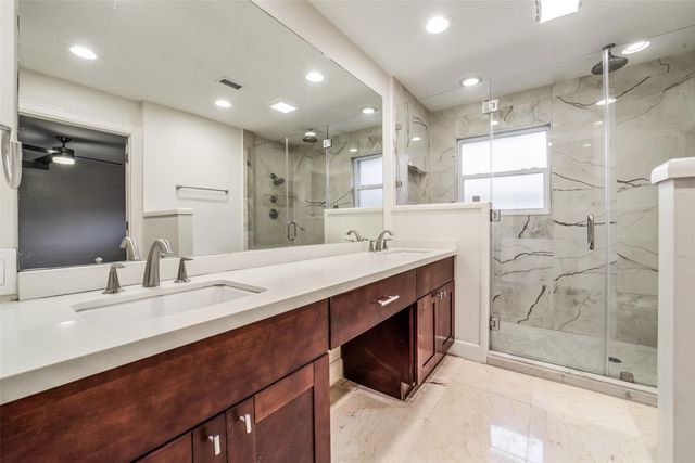 5322 Rutherglenn Drive, Houston, TX 77096