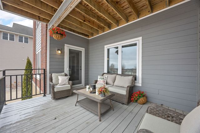 1092 Walnut Ave 117, Riverside, IA 52327