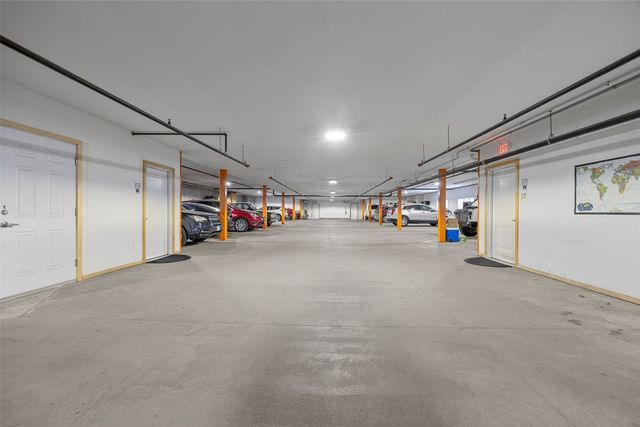 1092 Walnut Ave 117, Riverside, IA 52327