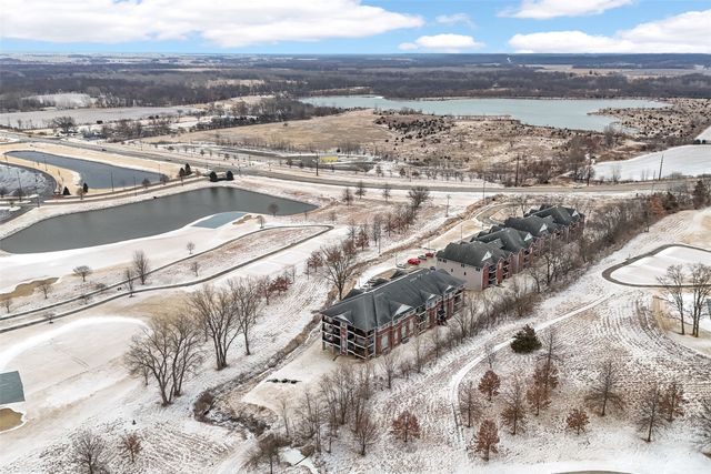 1092 Walnut Ave 117, Riverside, IA 52327