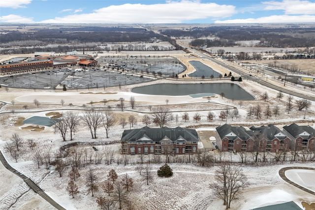 1092 Walnut Ave 117, Riverside, IA 52327