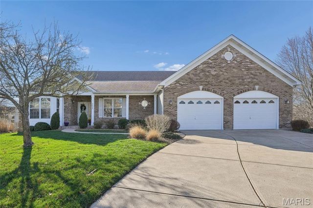 3605 Post Valley Court, O'fallon, MO 63368