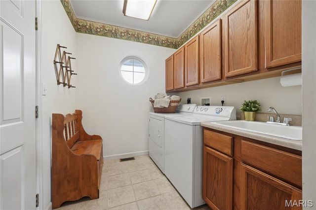 3605 Post Valley Court, O'fallon, MO 63368