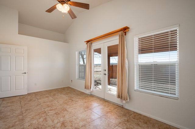 6 Serrania Drive, Edgewood, NM 87015