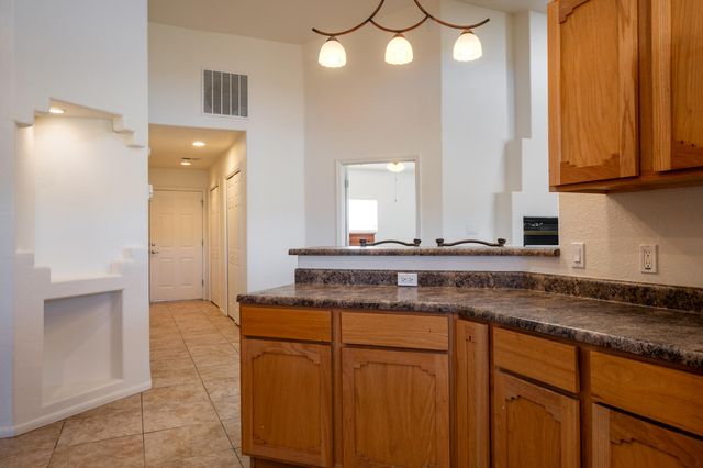 6 Serrania Drive, Edgewood, NM 87015