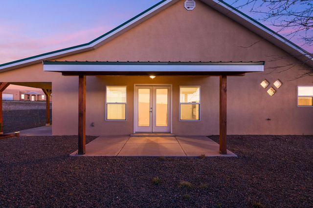 6 Serrania Drive, Edgewood, NM 87015