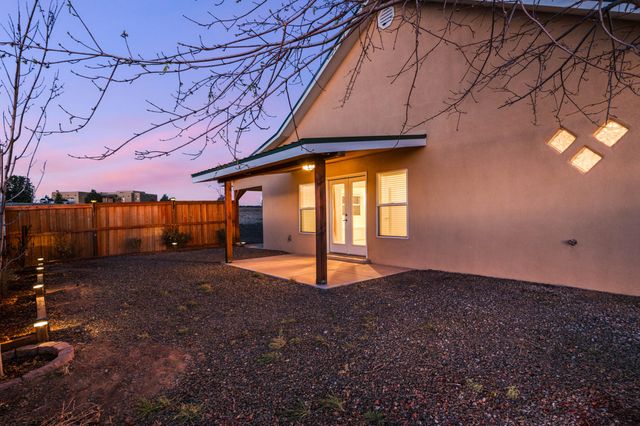 6 Serrania Drive, Edgewood, NM 87015