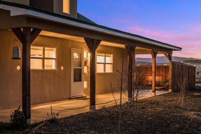 6 Serrania Drive, Edgewood, NM 87015