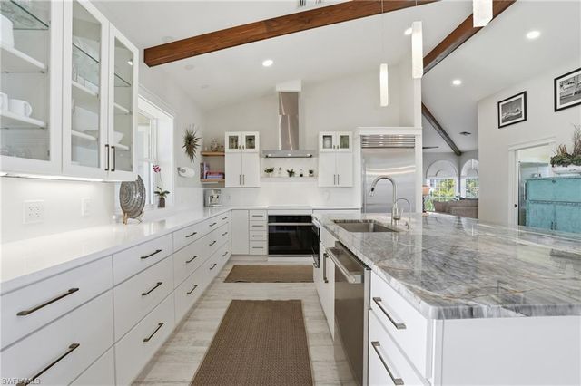 56 Fairview BLVD, Fort Myers Beach, FL 33931