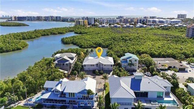 56 Fairview BLVD, Fort Myers Beach, FL 33931