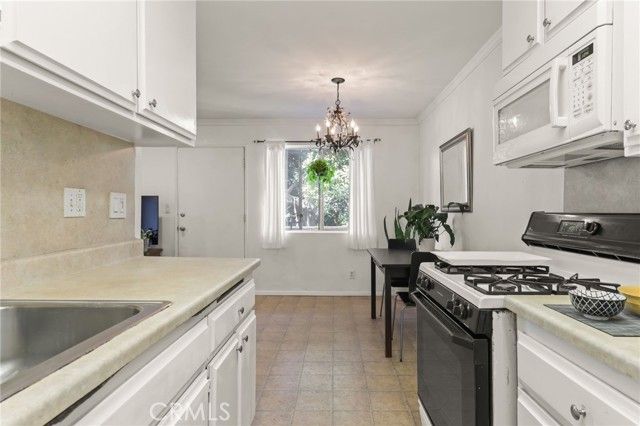 11578 Wyoming 103, Los Angeles, CA 90025