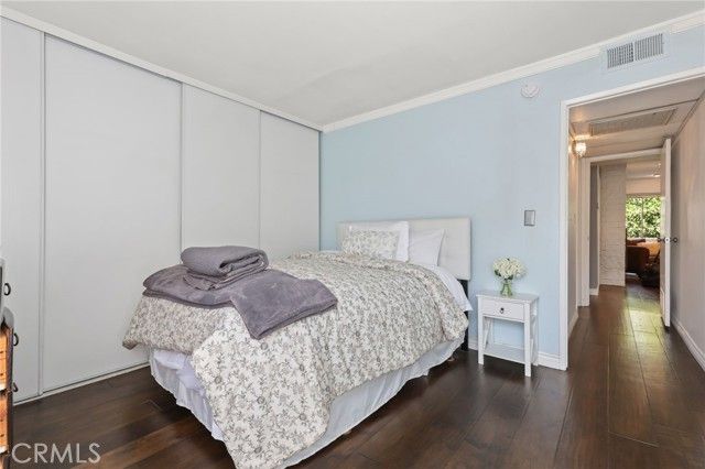 11578 Wyoming 103, Los Angeles, CA 90025