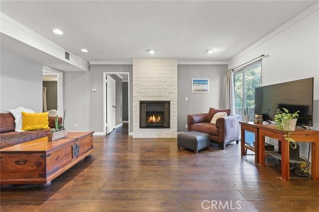 11578 Wyoming 103, Los Angeles, CA 90025