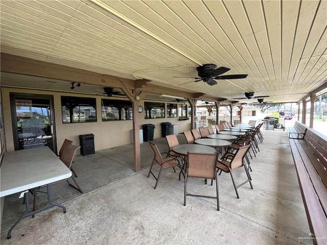 304 Diana Drive, Alamo, TX 78516