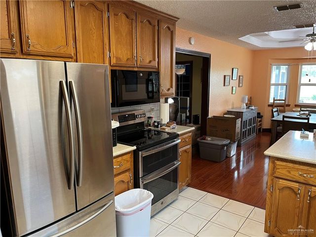 304 Diana Drive, Alamo, TX 78516