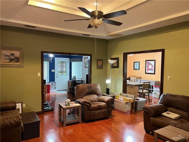 304 Diana Drive, Alamo, TX 78516