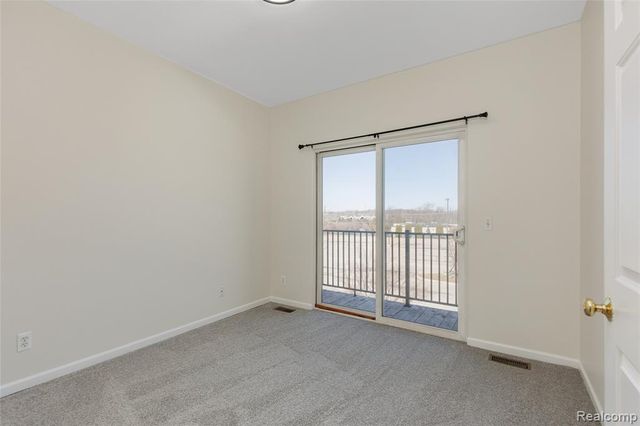 41582 Hamlet Lane 68, Novi, MI 48375