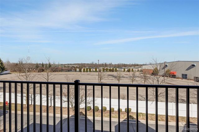 41582 Hamlet Lane 68, Novi, MI 48375