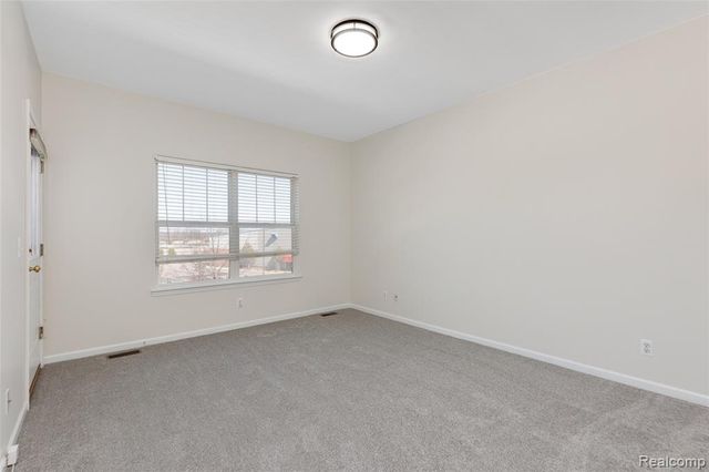 41582 Hamlet Lane 68, Novi, MI 48375