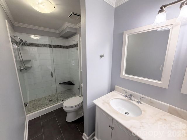 4704 Benridge Lane, Charlotte, NC 28226