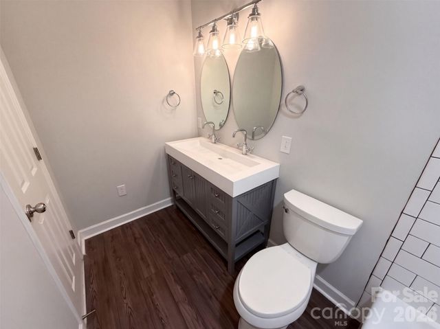 4704 Benridge Lane, Charlotte, NC 28226