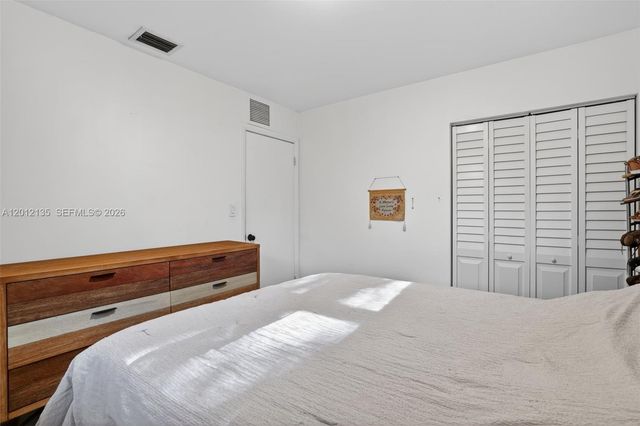 9240 Marine Dr, Cutler Bay, FL 33189